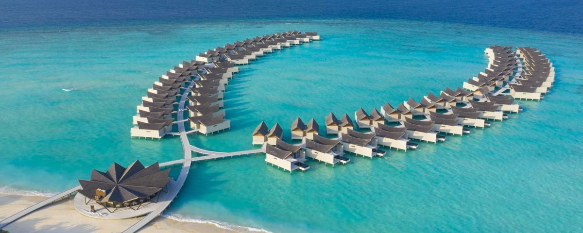 Movenpick Resort Kuredhivaru Maldives