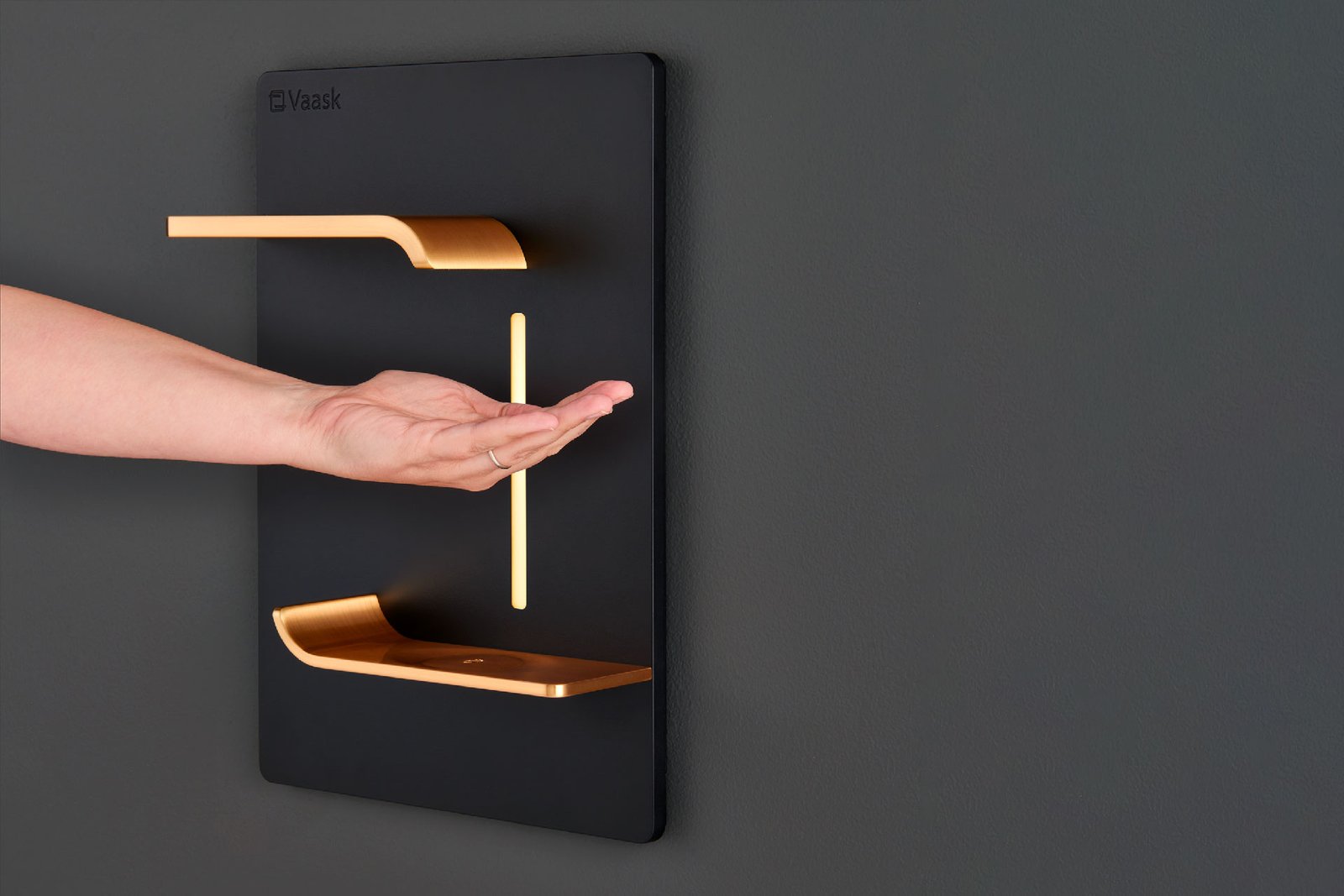 Vaask | iLuxury Awards