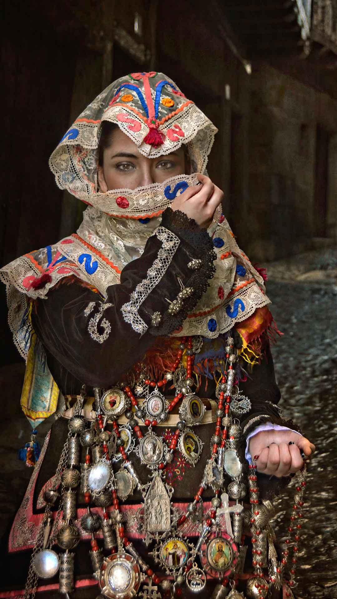 The Silver Queen | Rosa Gomez