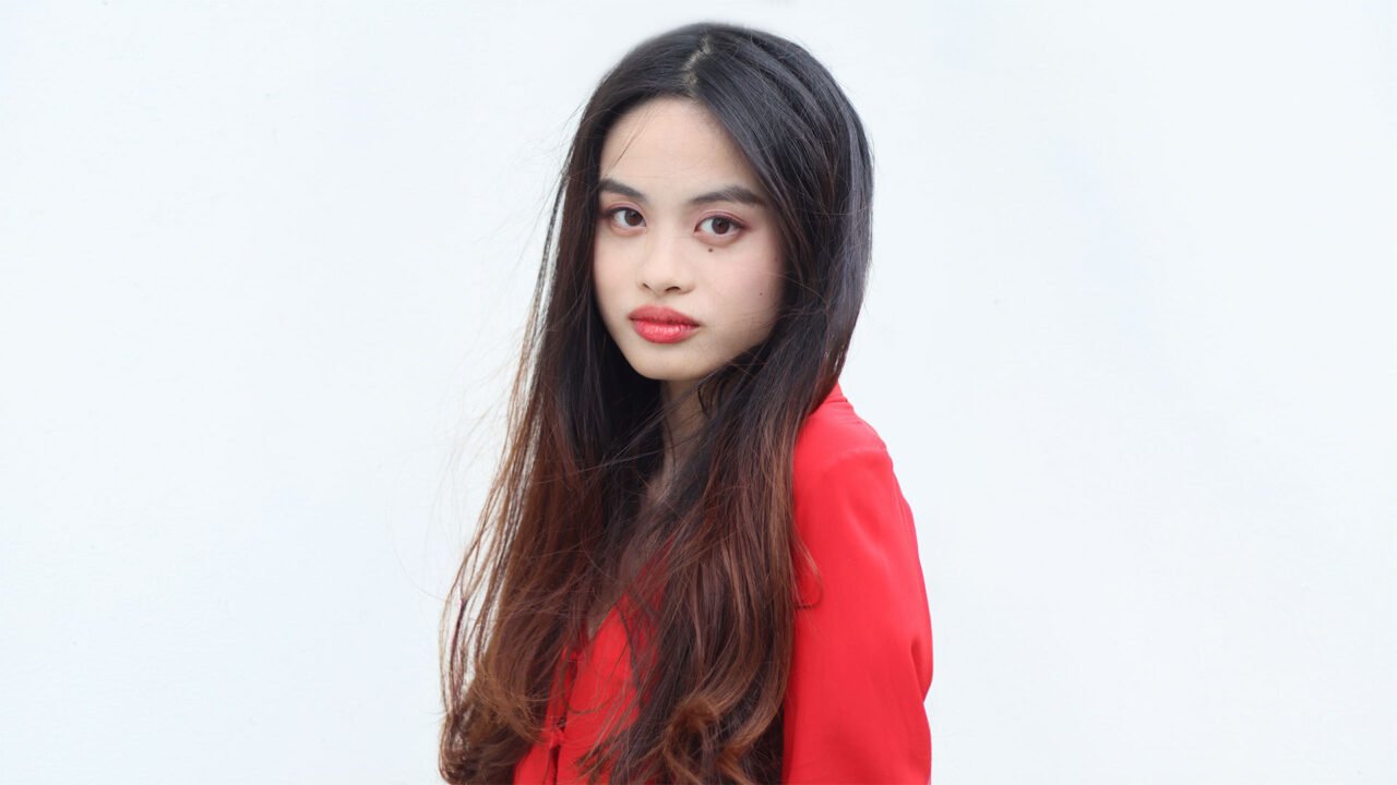 Shijia Luo