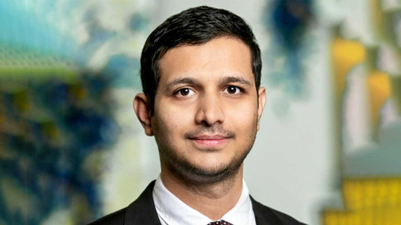 Karthik Hosavaranchi Puttaraju | TITAN Business Awards