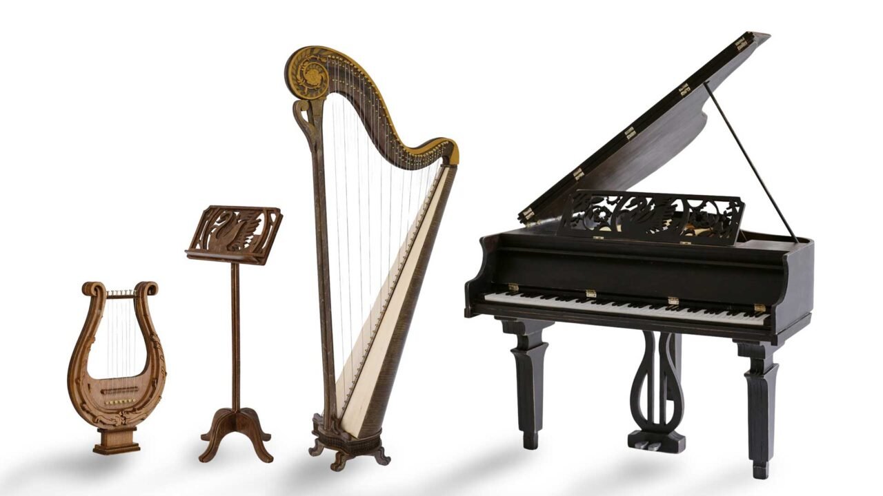 “Mini Sonata” Miniature Instruments Set | Crocodile Miniature
