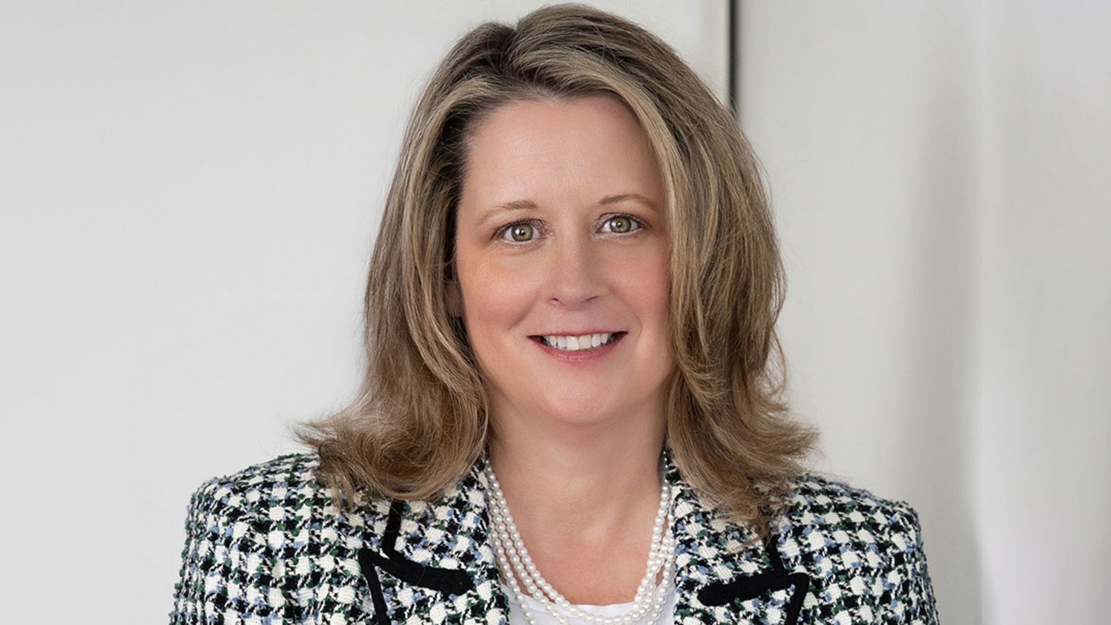 Debra Freitas | TITAN Women in Business Awards