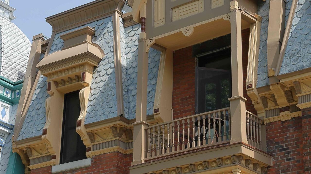 Balcony Under Watchful Gables | London Photography Awards