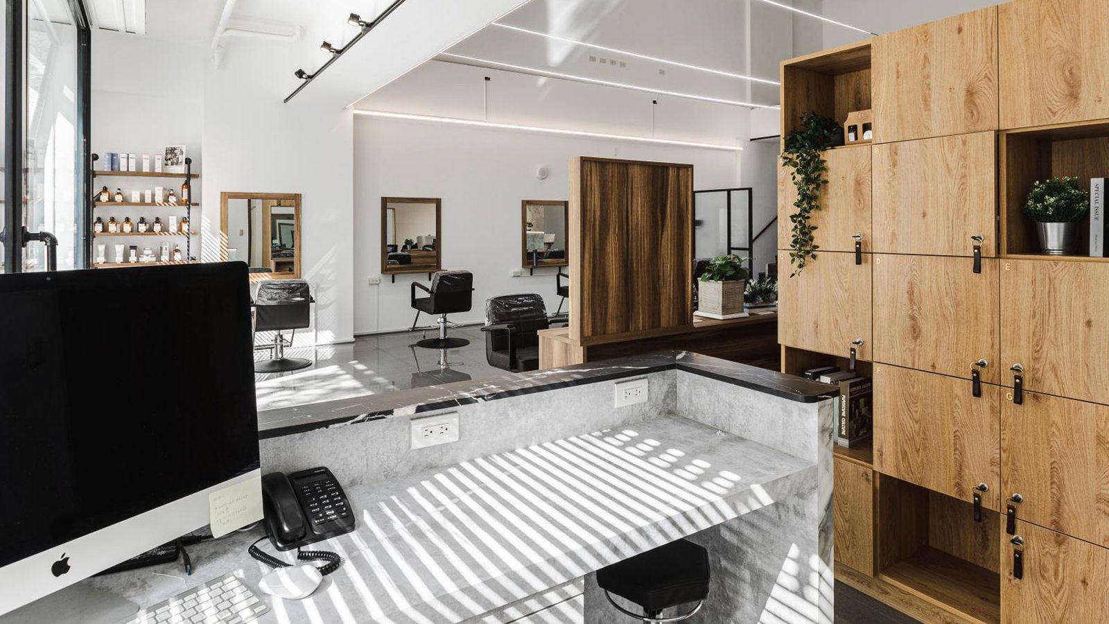 MDA-minjun-liao-beauty-salon-2