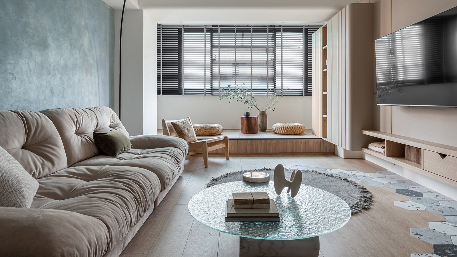 Modest Paradise | James Ni
