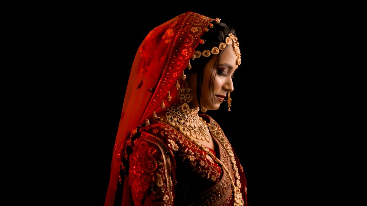 The Enchanting Elegance of the South Asian Bride | 2024 European Photography Awards