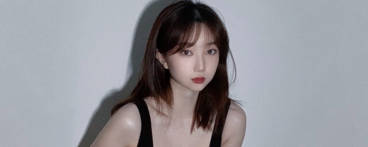 Xinyi Chen